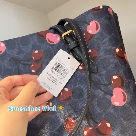 NWT Coach Mollie Tote In Signature Canvas With Cherry Print CAA73 - Picture 2 of 11
